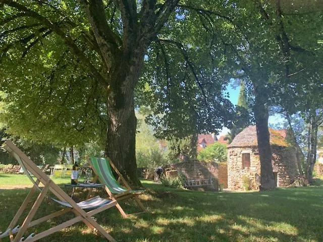 Gite De Camboulit Γαλλία